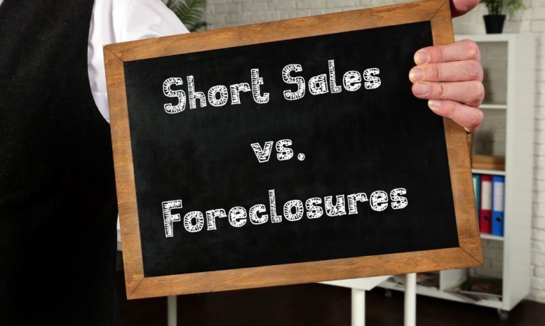 Short Sale vs. Foreclosure: What Is the Difference?