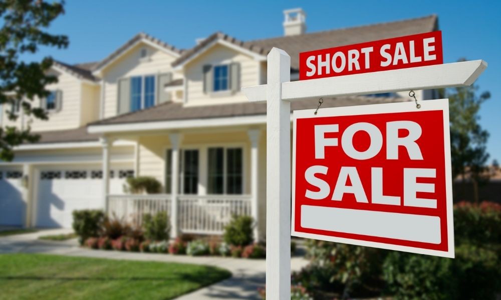 What Is a Short Sale Negotiator & How To Choose One